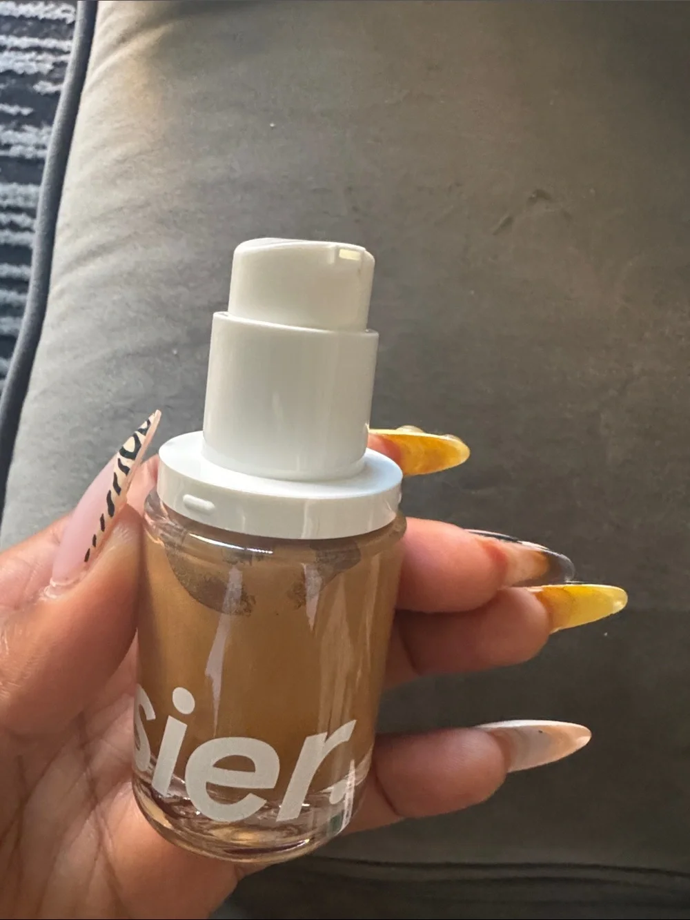 New Glossier Fluid Foundation